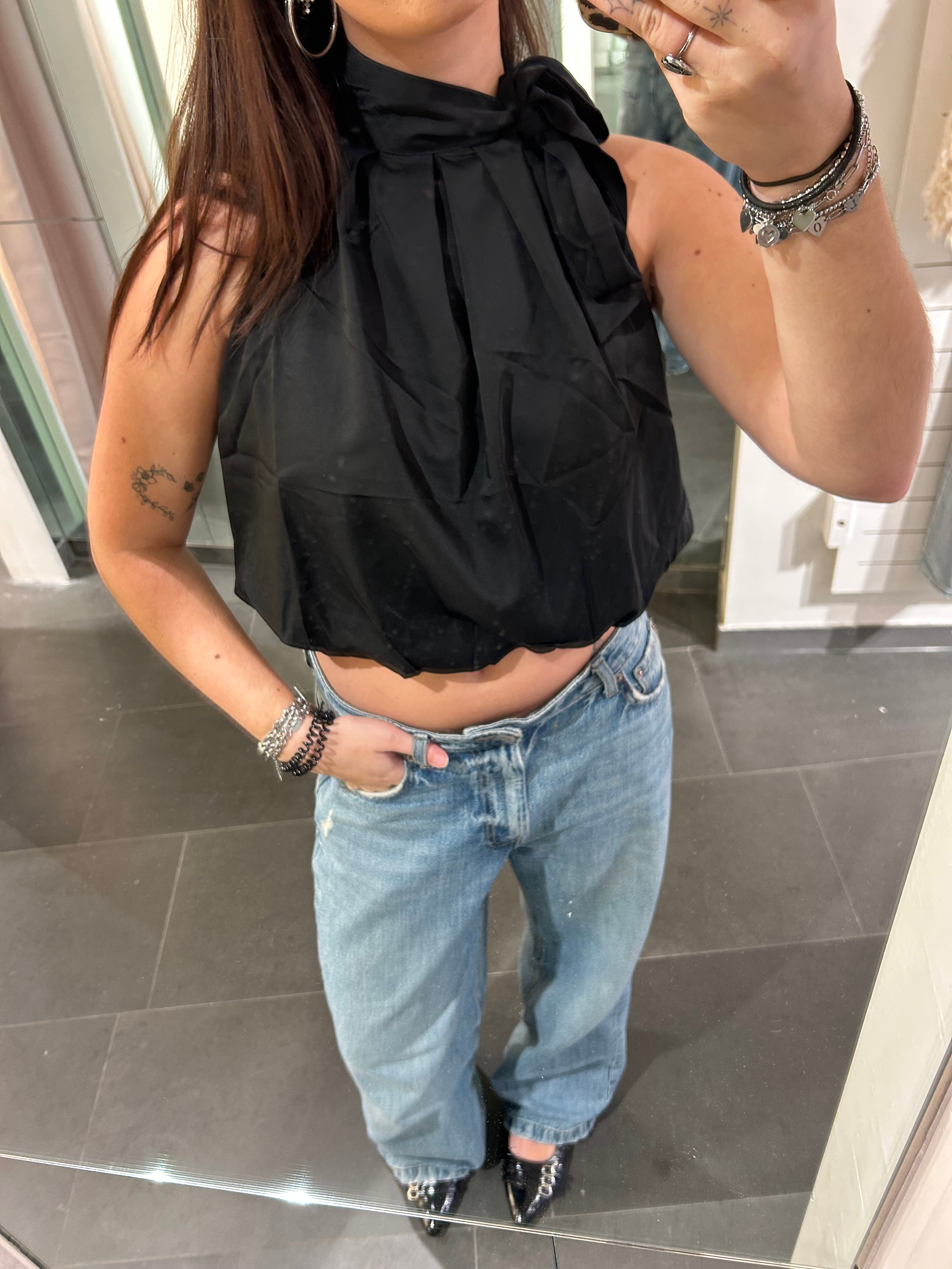 Balloon Bow Top Black