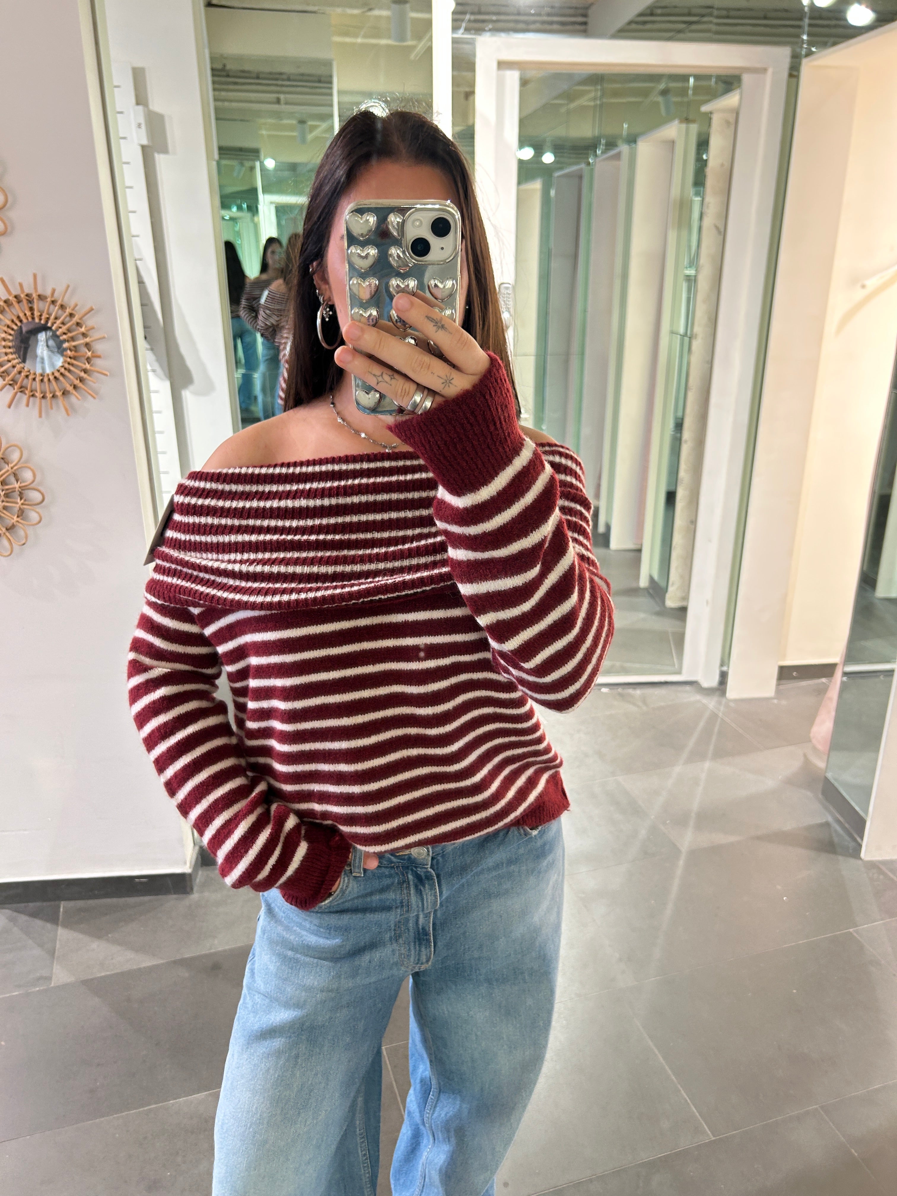 Off Shoulder Sweater Burgundy/White