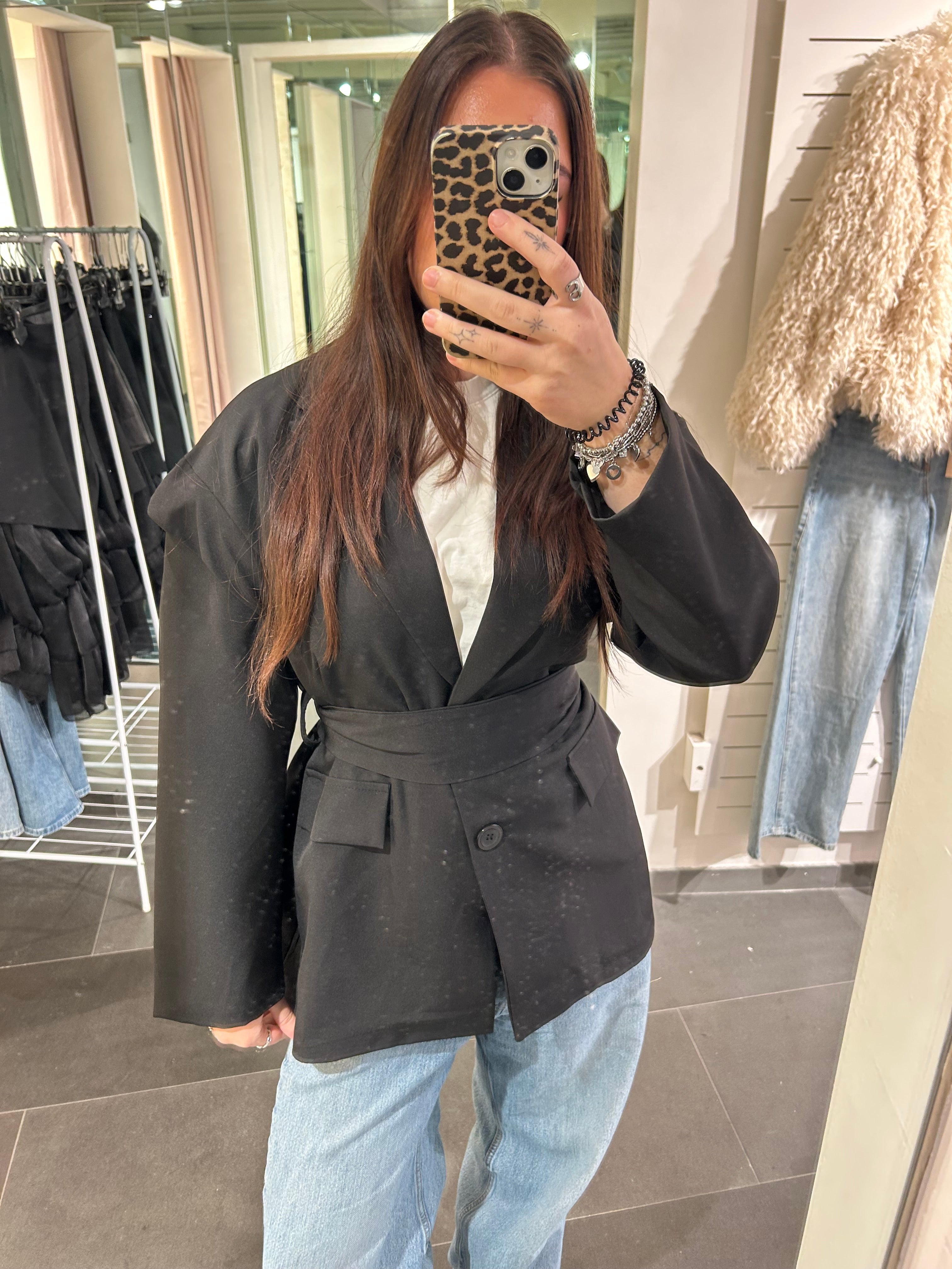 Snatched Blazer Black