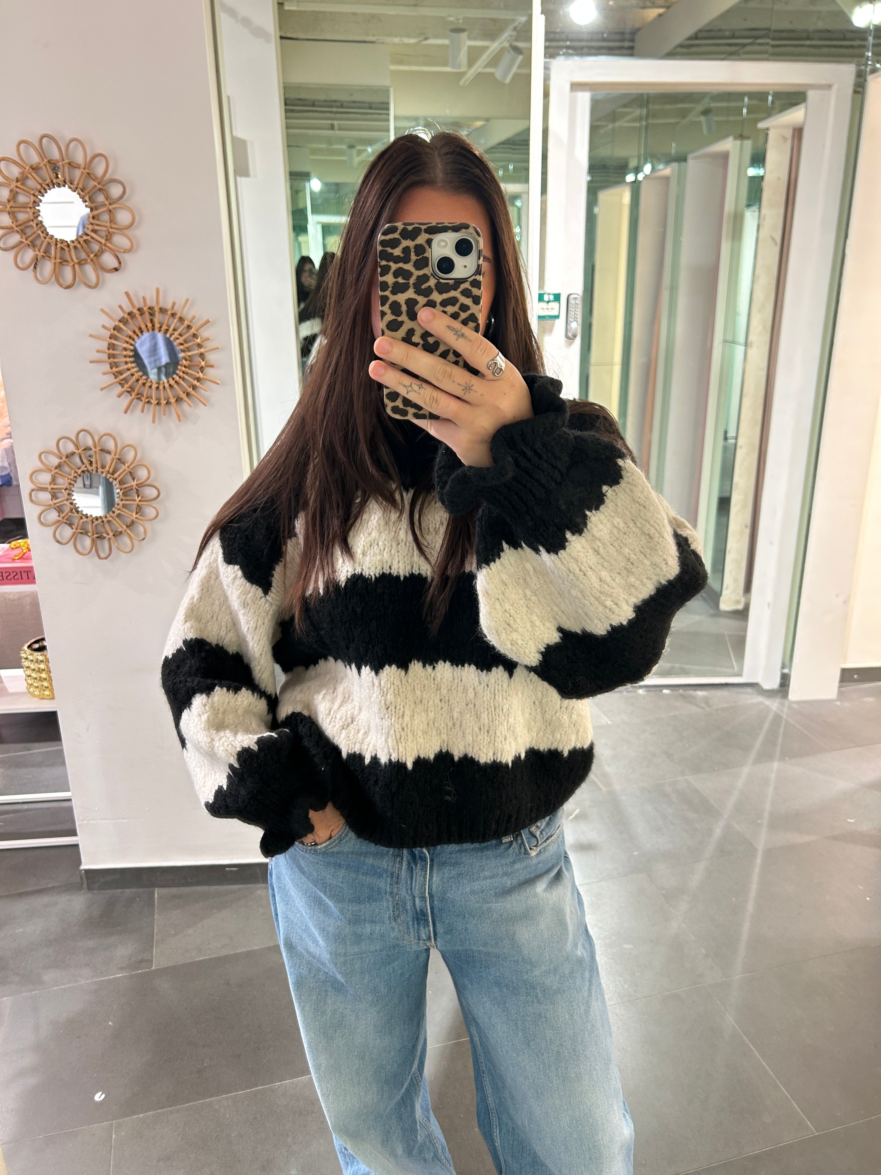 Noor Striped Sweater Black/Beige