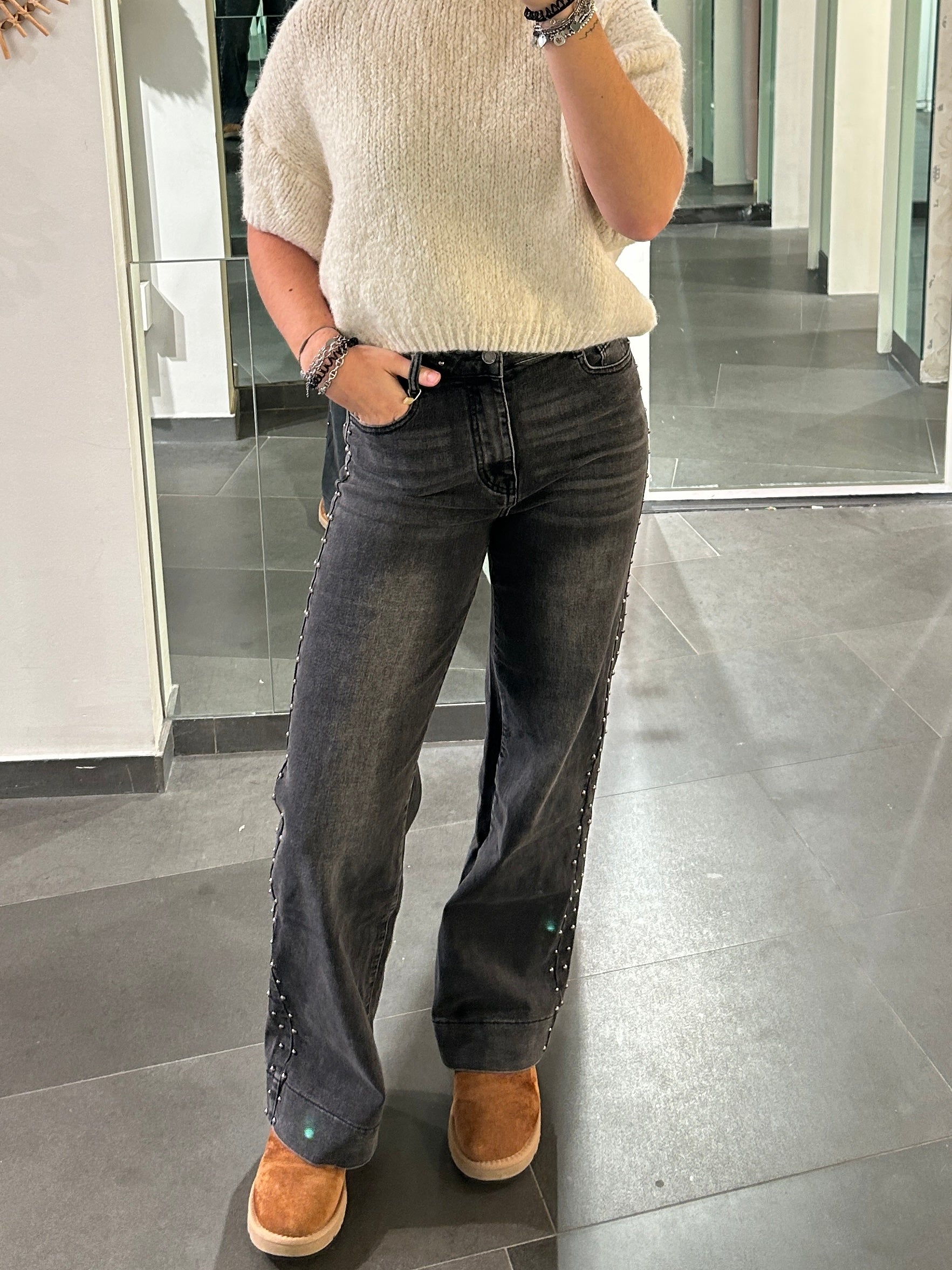 Studs Wide Leg Jeans Dark Grey