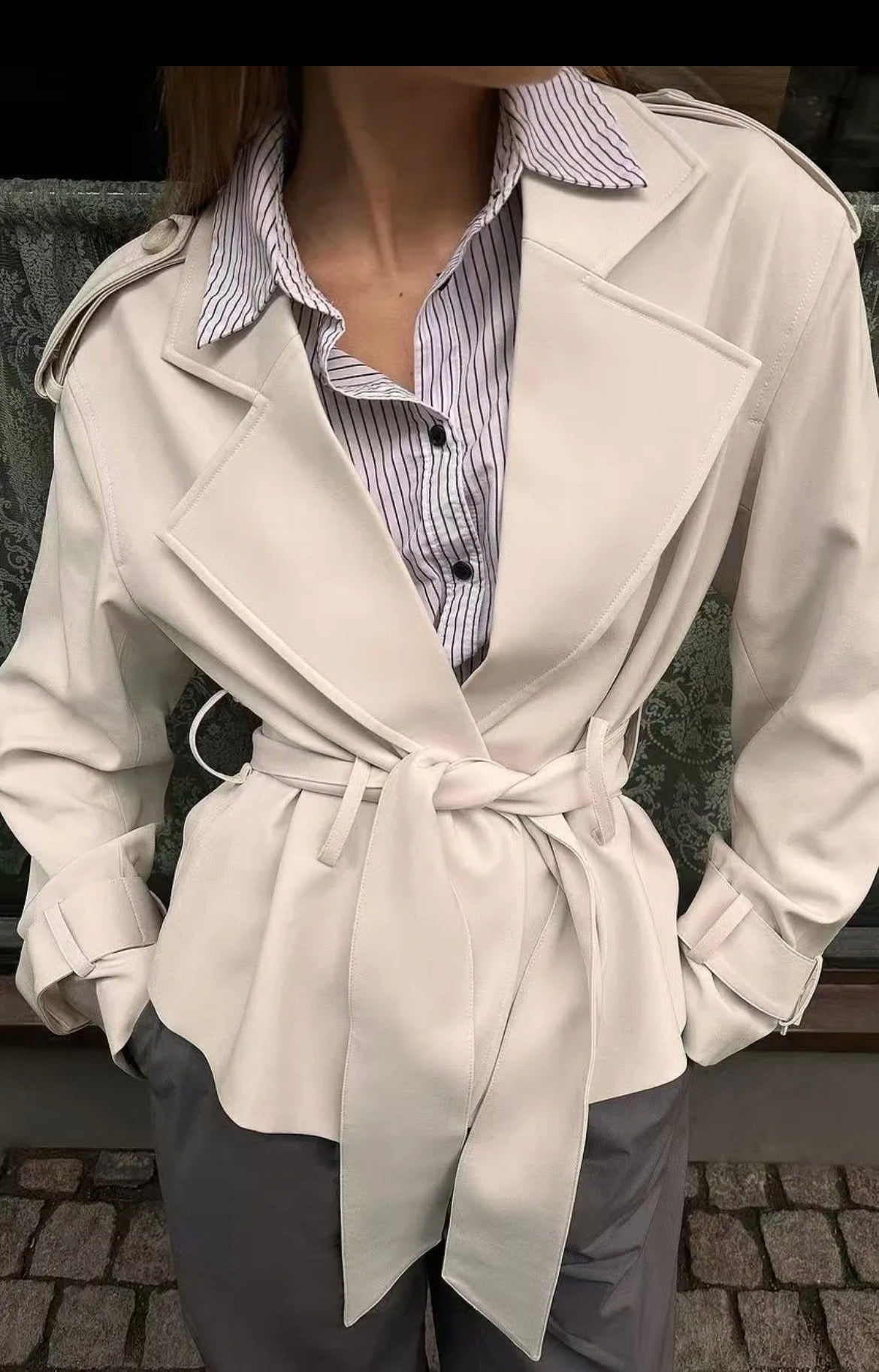 Trenchcoat Short Beige