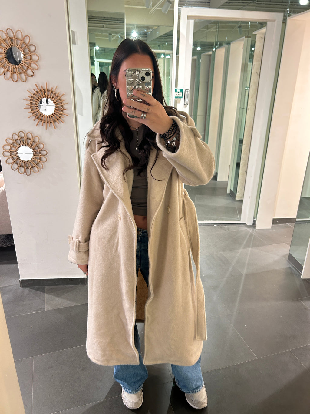 Fluffy Trenchcoat Beige
