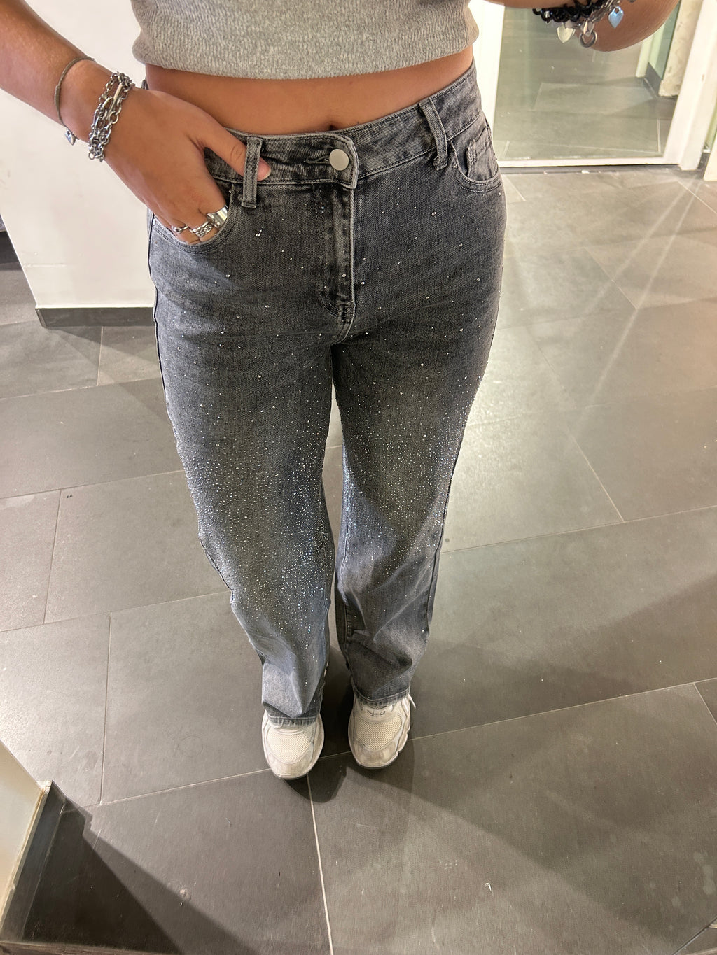 Diamond Straight Leg Jeans Gray