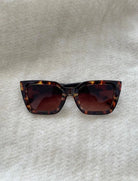 Big square leo sunglasses -