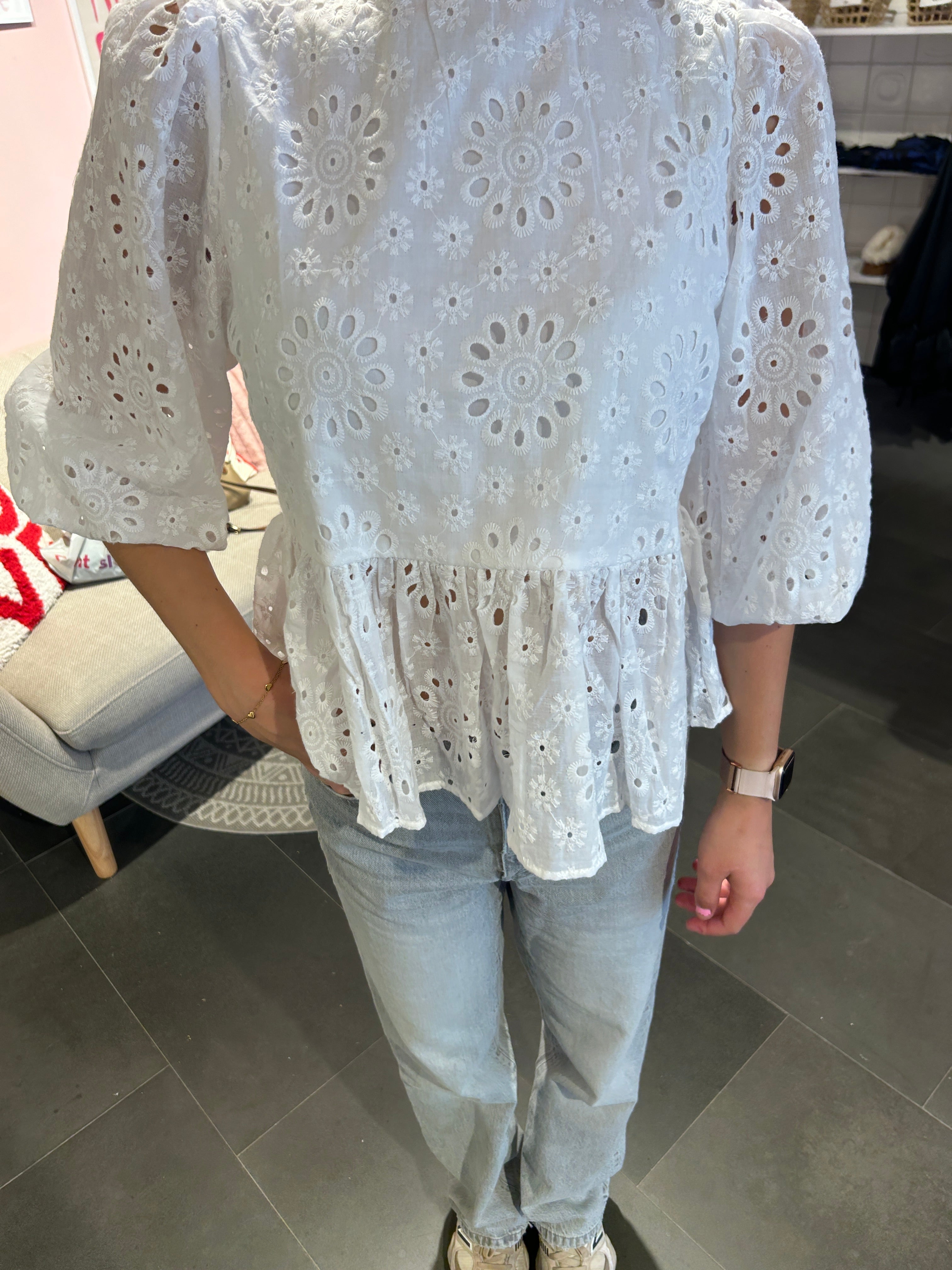 Broderie Blouse White - My Favourites