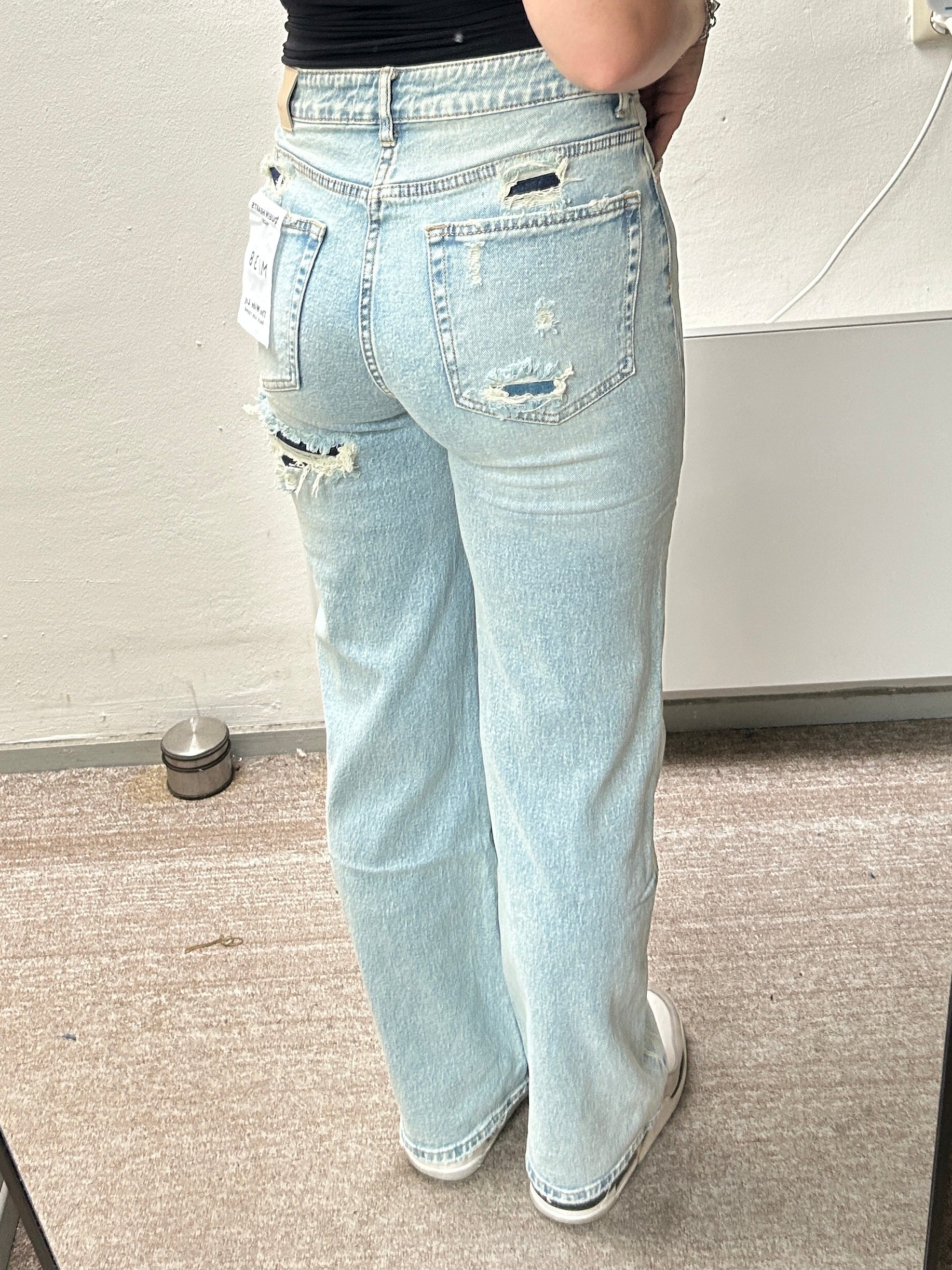 Kiki Denim Distressed Jeans Stretch - 