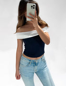 Molly top navy and white -