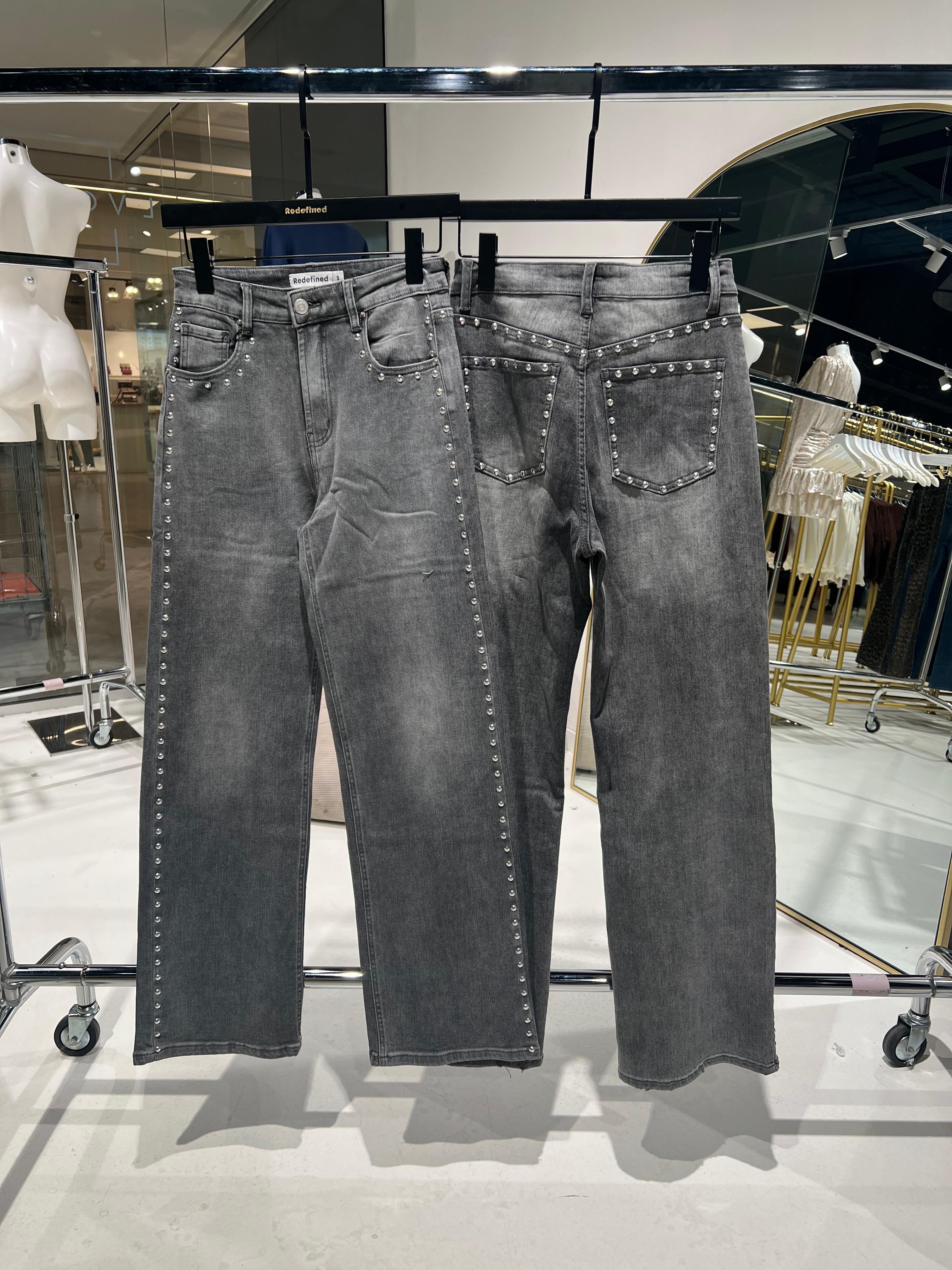 Redefined Studs Jeans Grey - My Favourites