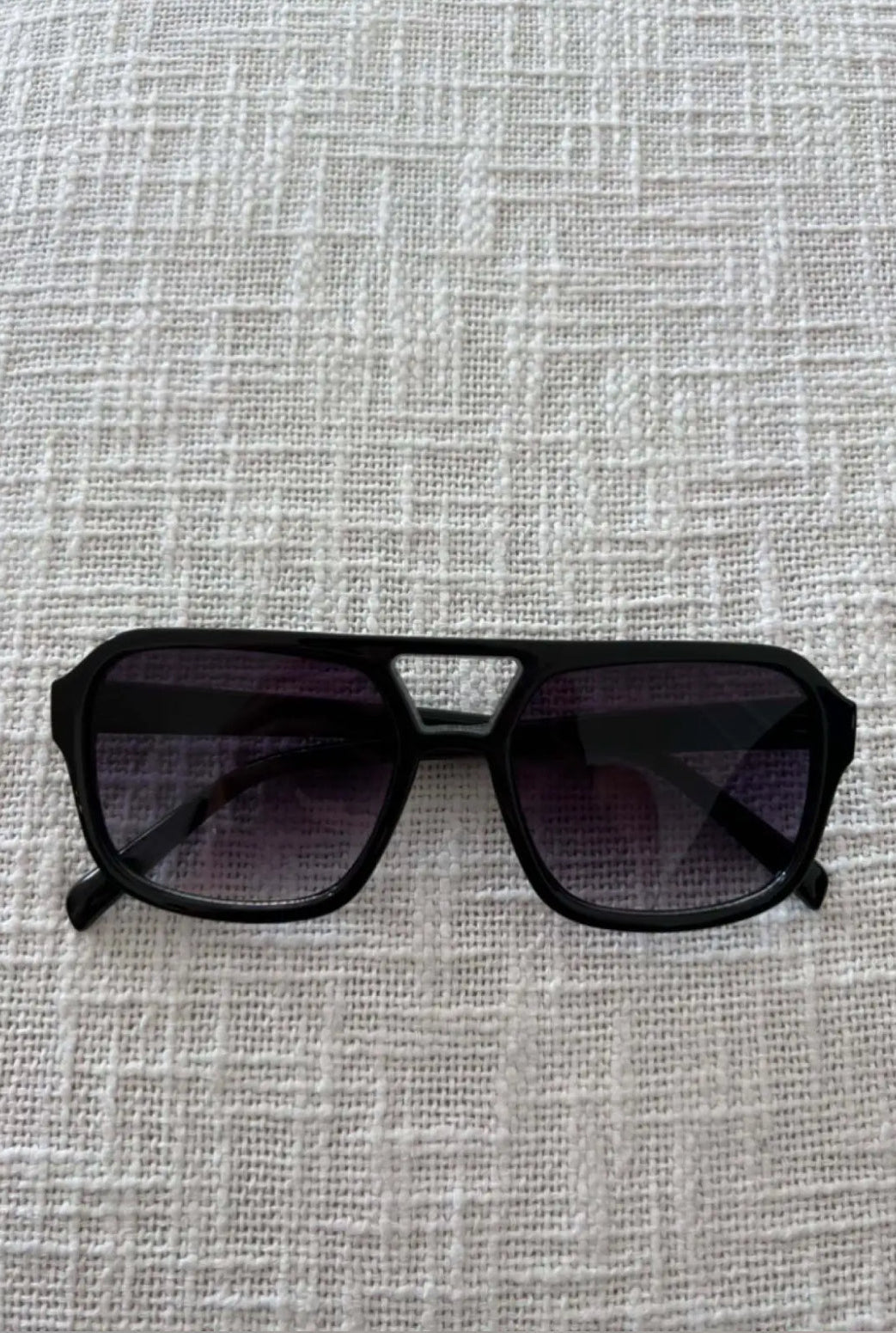 Oversized square black sunglasses -