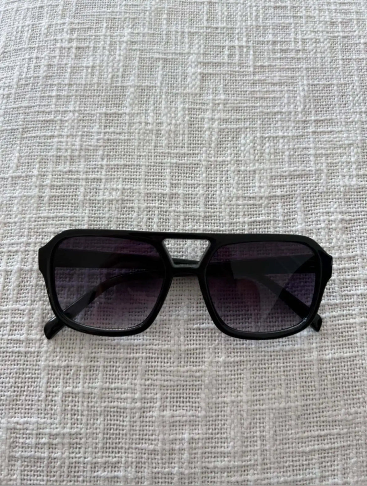 Oversized square black sunglasses -